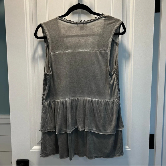 Gray/silver Flowy Boho Tank Top - Picture 3 of 8